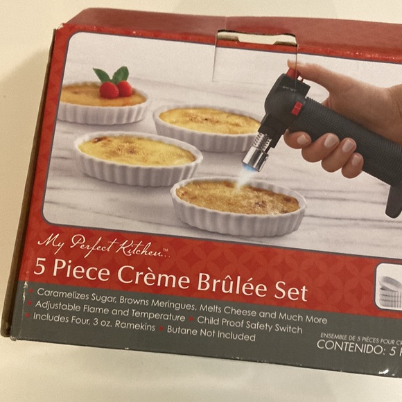 My perfect kitchen five piece crème brûlée set with torch bed bath and beyond - Picture 4 of 7